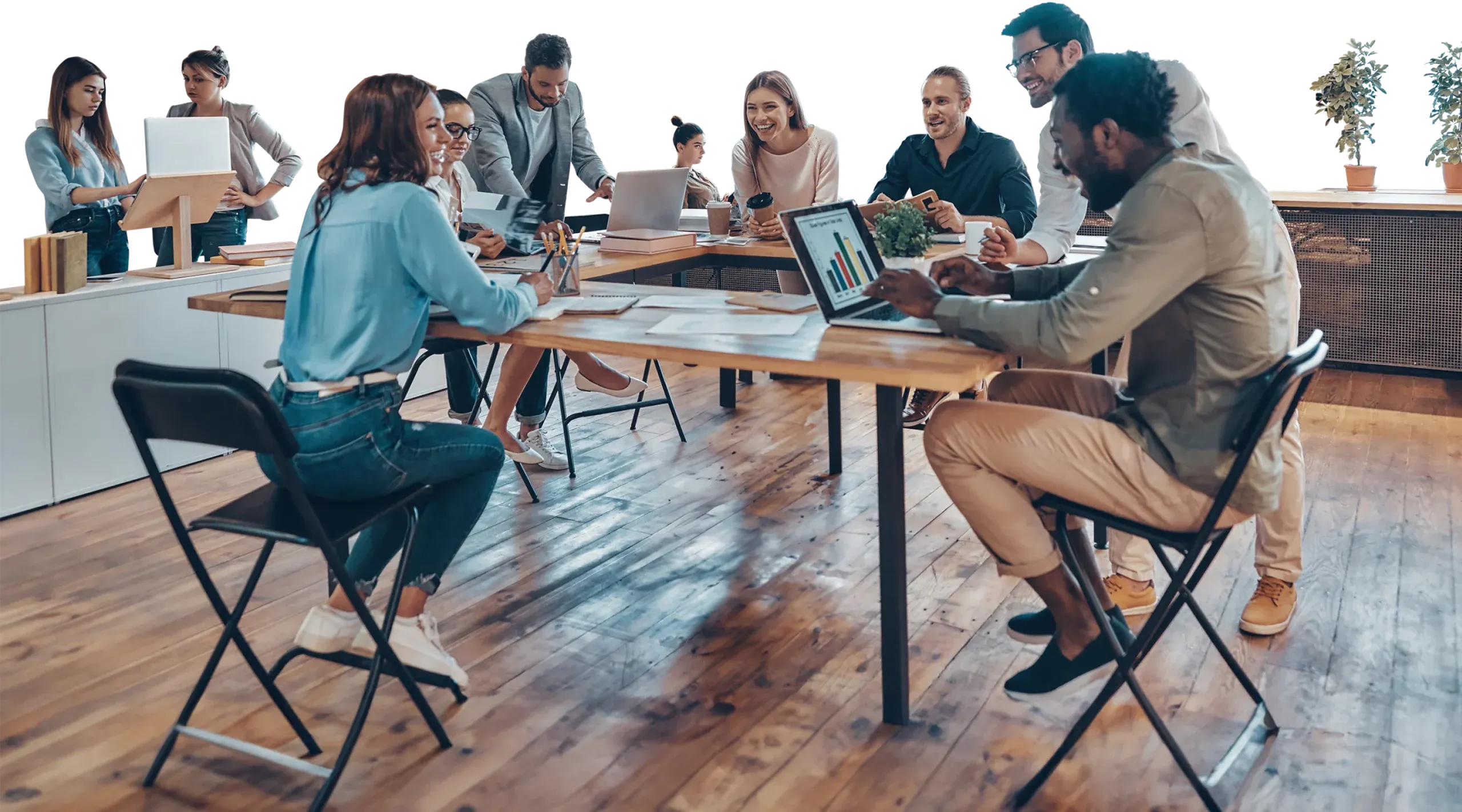 Apprenants et formateurs en session de travail collaboratif